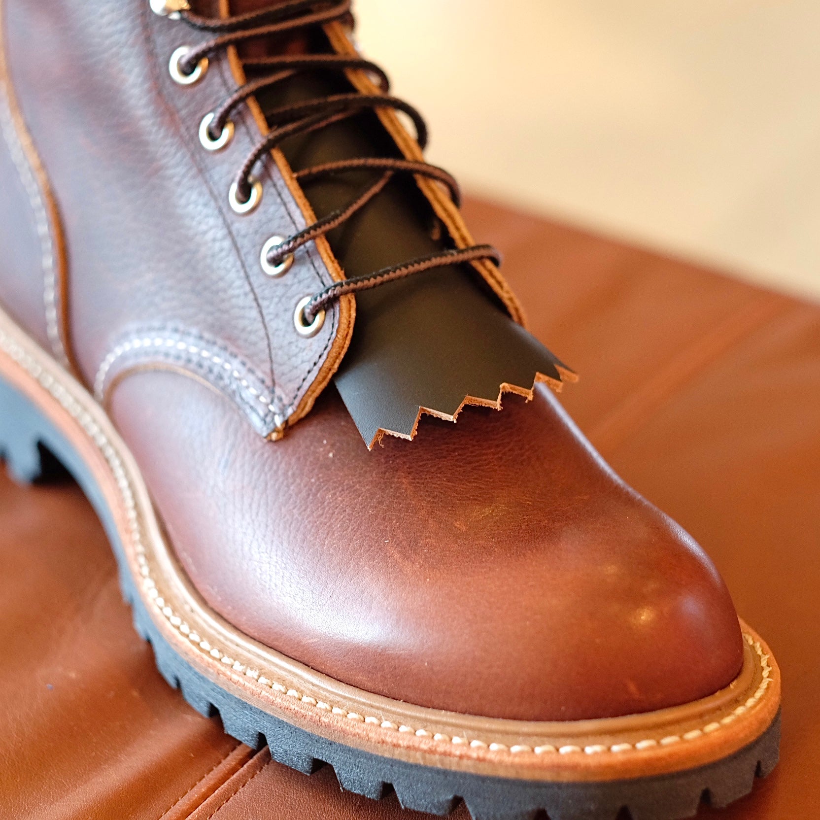 Fade Dept. Tongue Guard Type-02 – Logger