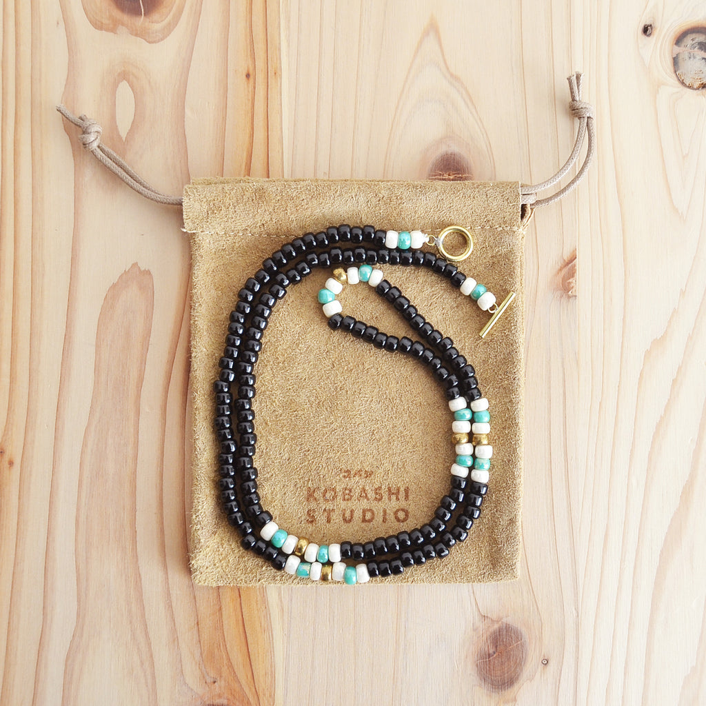Japanese Beads Choker Necklace 5mm Black/Off-White/Turquoise