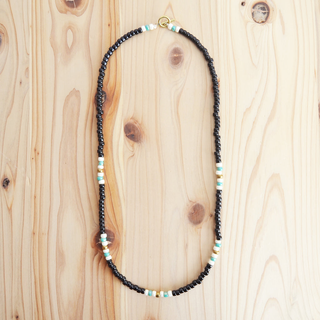 Japanese Beads Choker Necklace 5mm Black/Off-White/Turquoise