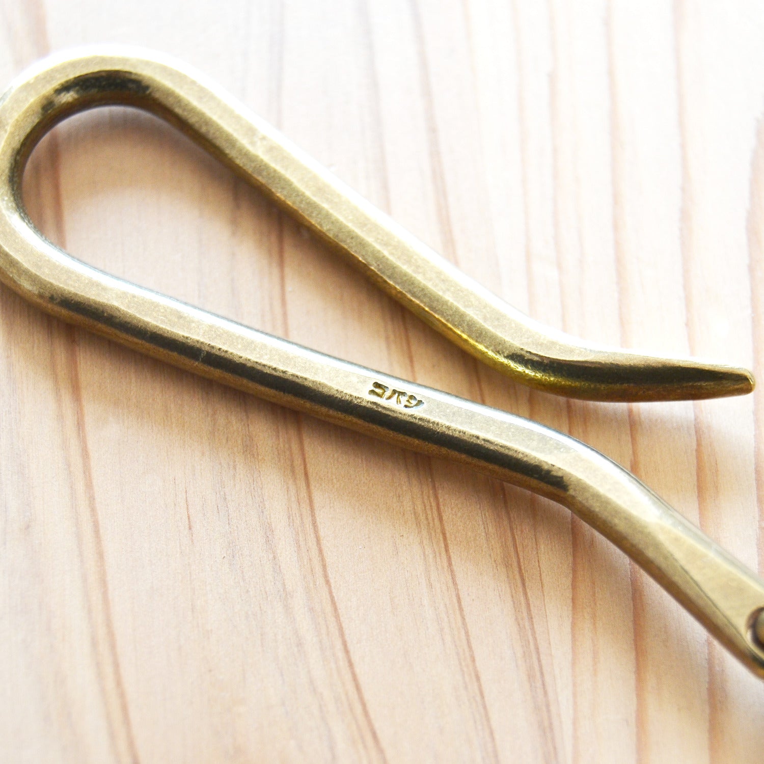 Key hooks – Fade Dept.