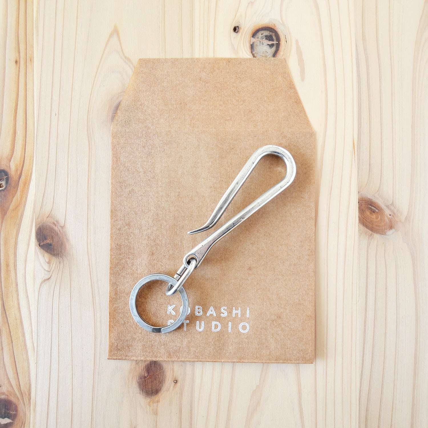 Sand Casted Key Hook With Flat Ring – Silver Plated