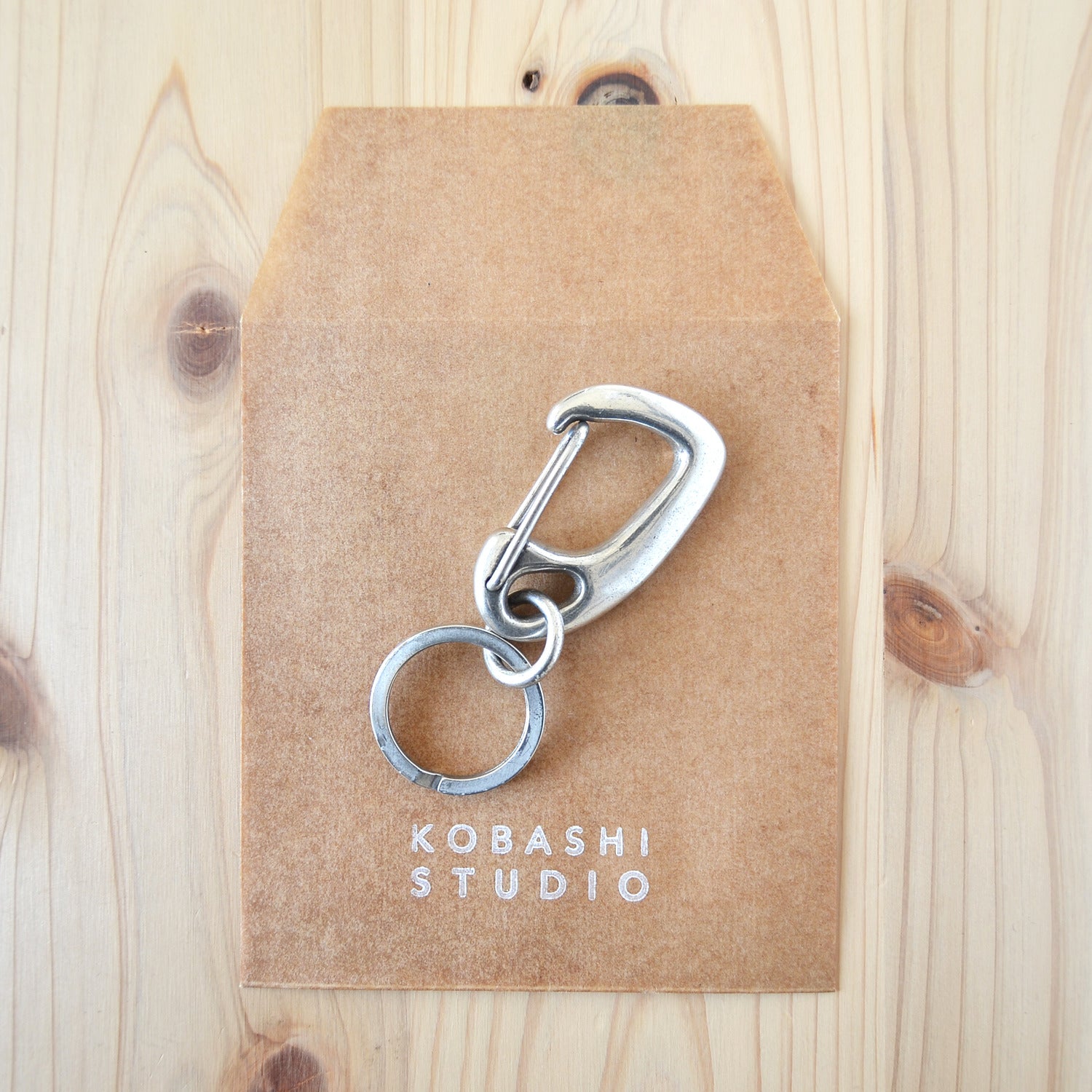 Sand Casted Key Snap With Flat Ring – Silver Plated