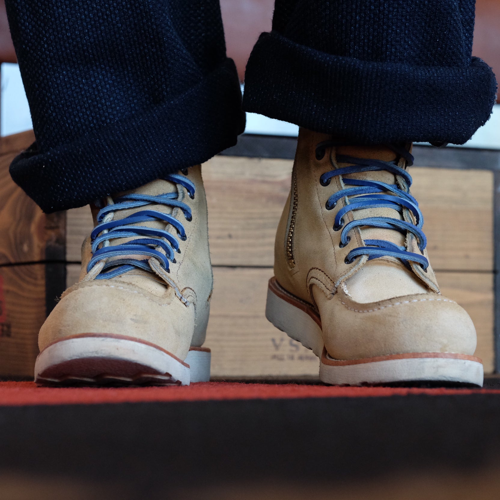 Indigo Press Leather Laces - Aizuri (藍摺)