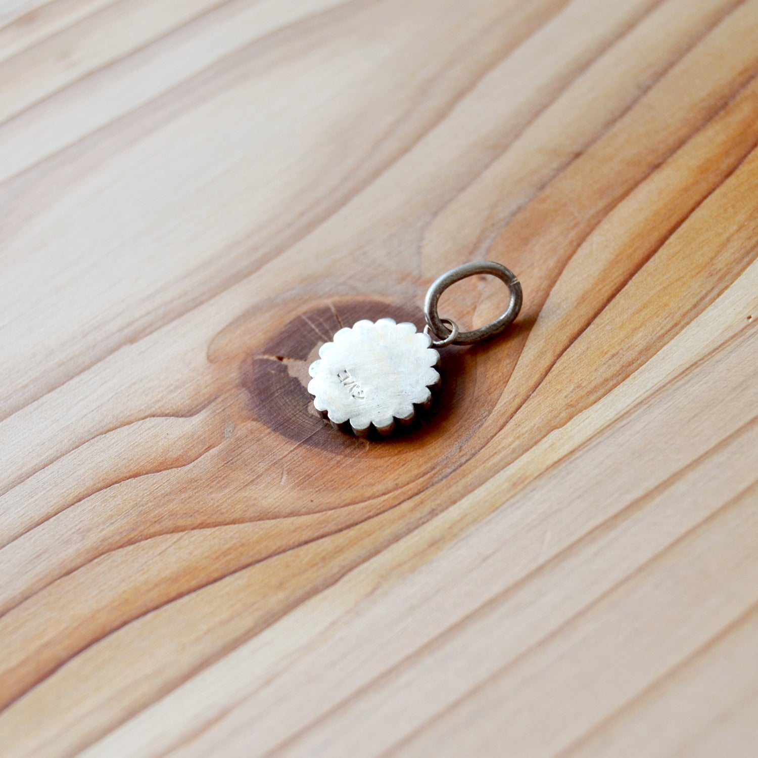 Kikumon Charm Small 925 Silver